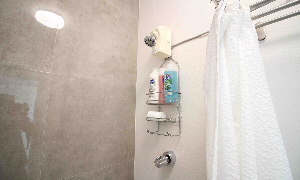 Photo of Bathroom in Mayaguez Pueblo
