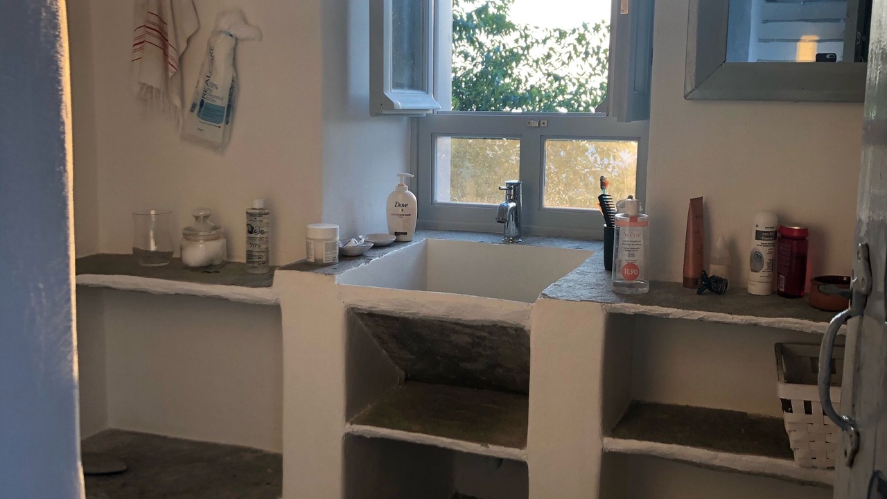 Photo of Bathroom in Sifnos