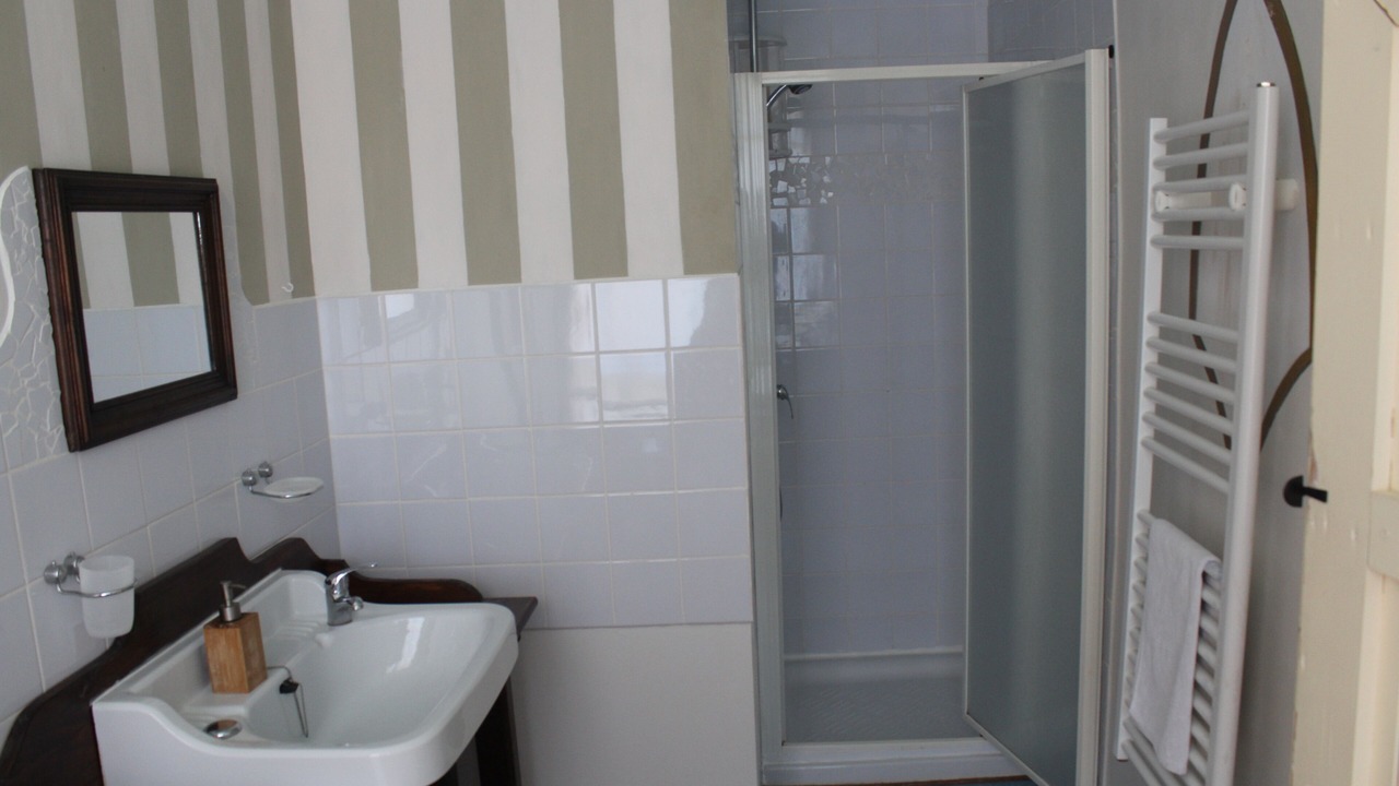 Photo of Bathroom in Saverdun