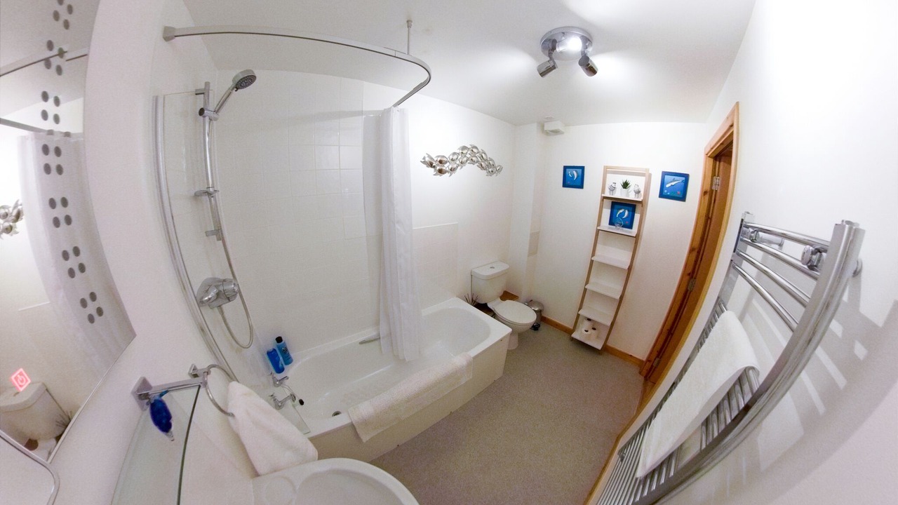 Photo of Bathroom in Inverness City Centre