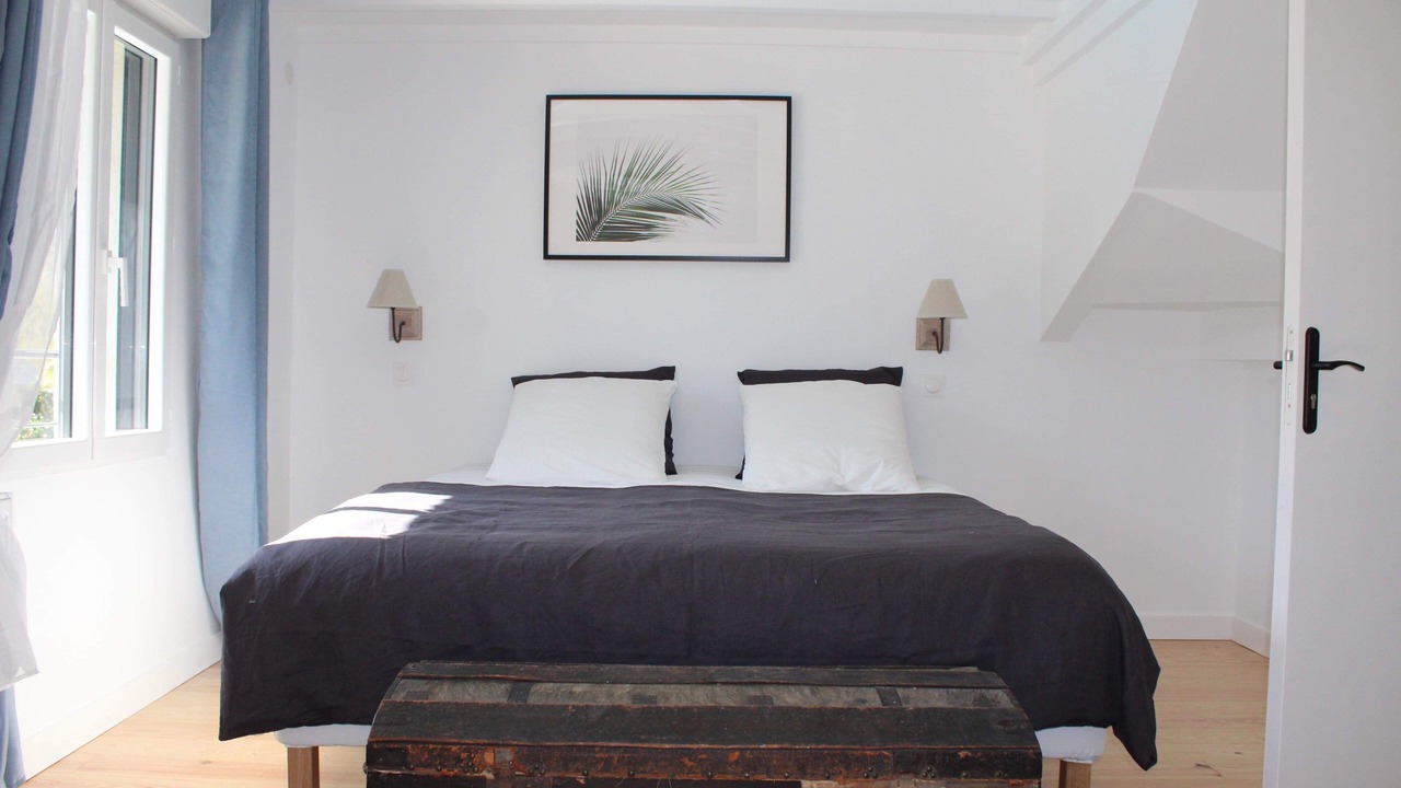 Photo of Bedroom in Bricqueville-sur-Mer