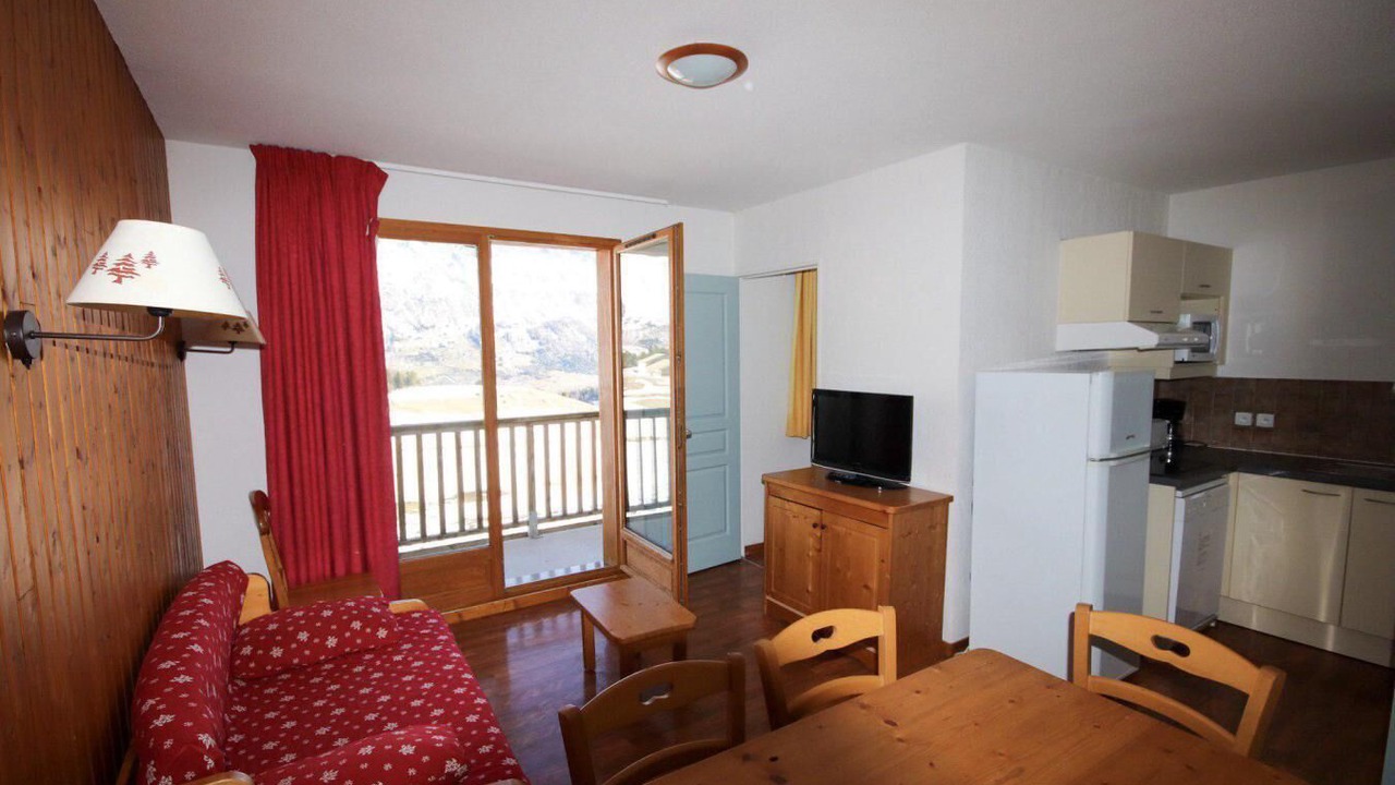 Photo of Livingroom in Saint-Etienne-en-Devoluy