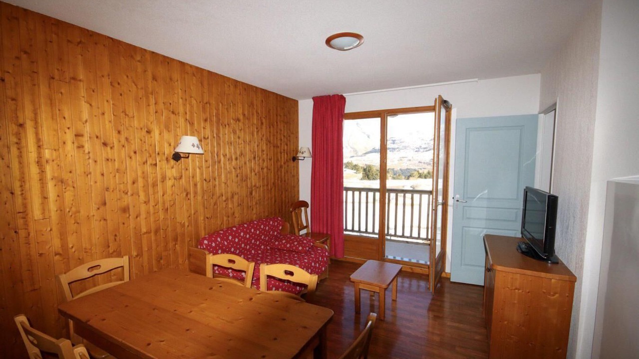 Photo of Livingroom in Saint-Etienne-en-Devoluy