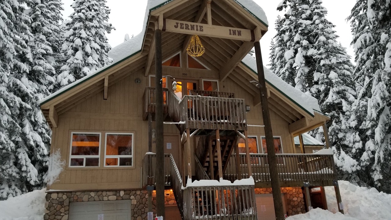 Photo of Others in Snoqualmie Pass