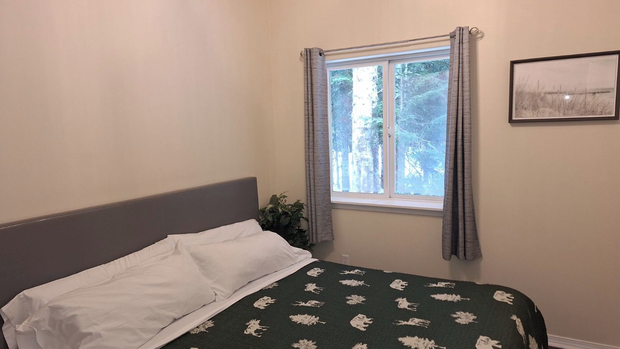 Photo of Bedroom in Snoqualmie Pass
