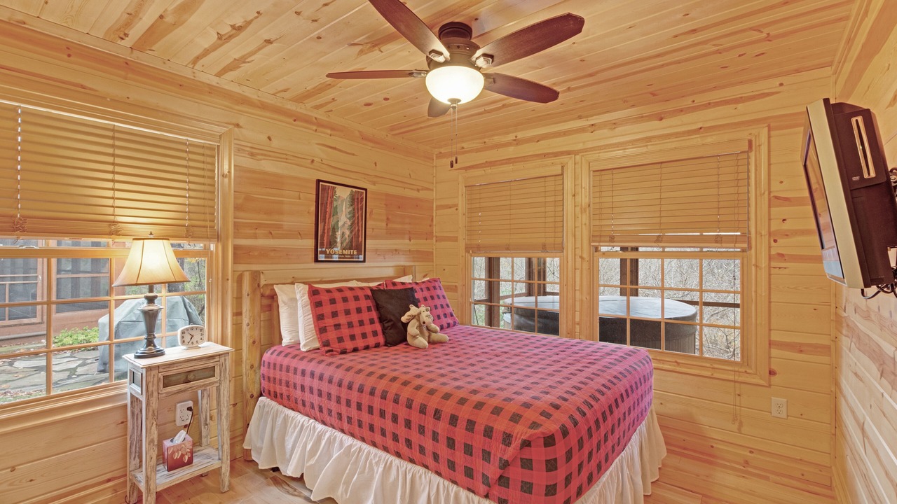 Photo of Bedroom in Saugatuck