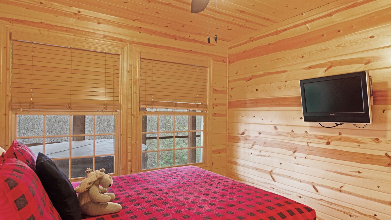 Photo of Bedroom in Saugatuck