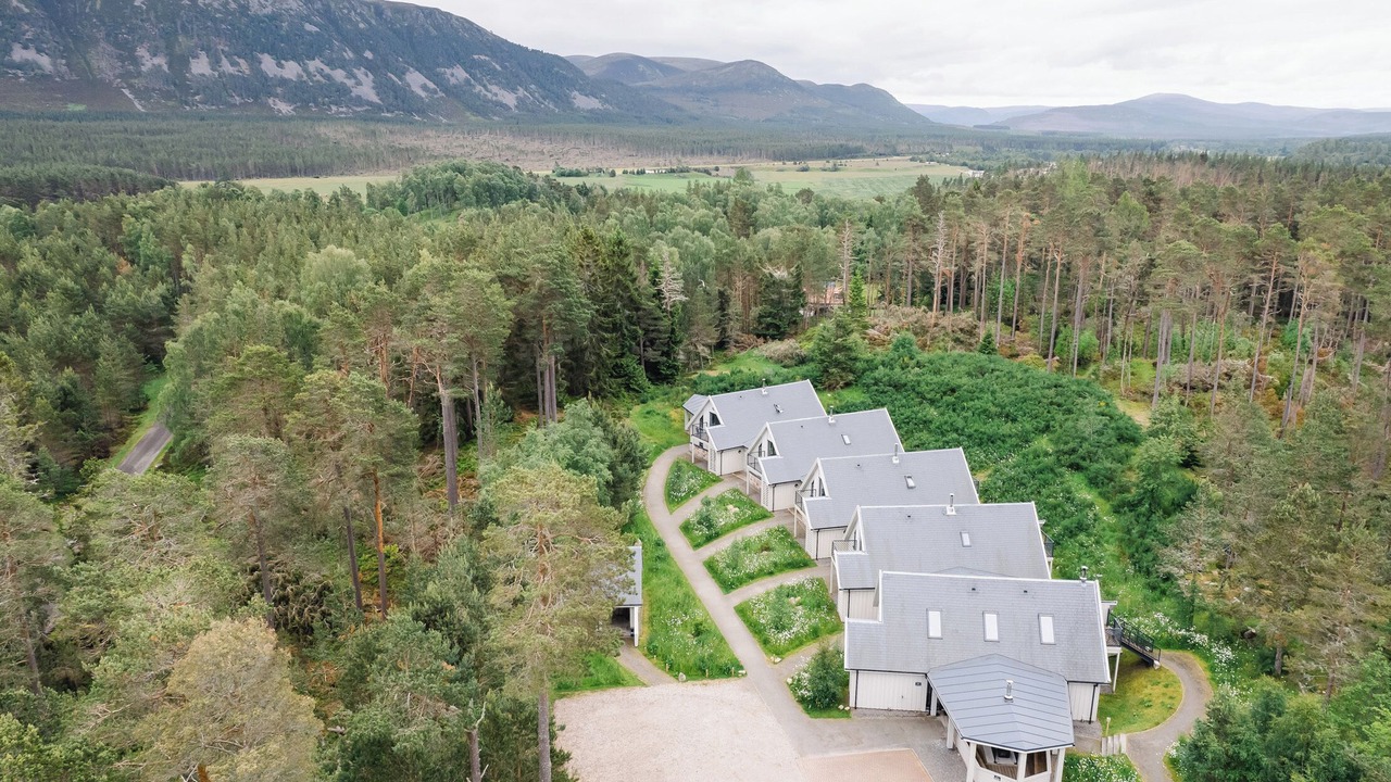 Photo of Outdoor in Alvie