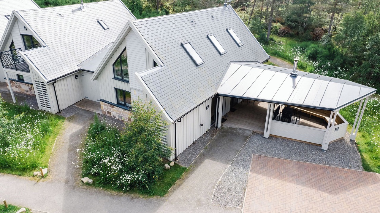 Photo of Outdoor in Alvie