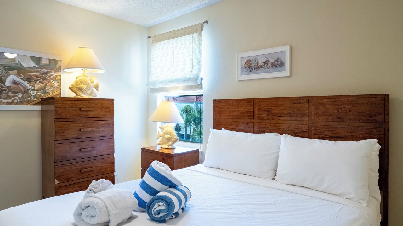 Photo of Bedroom in Holmes Beach