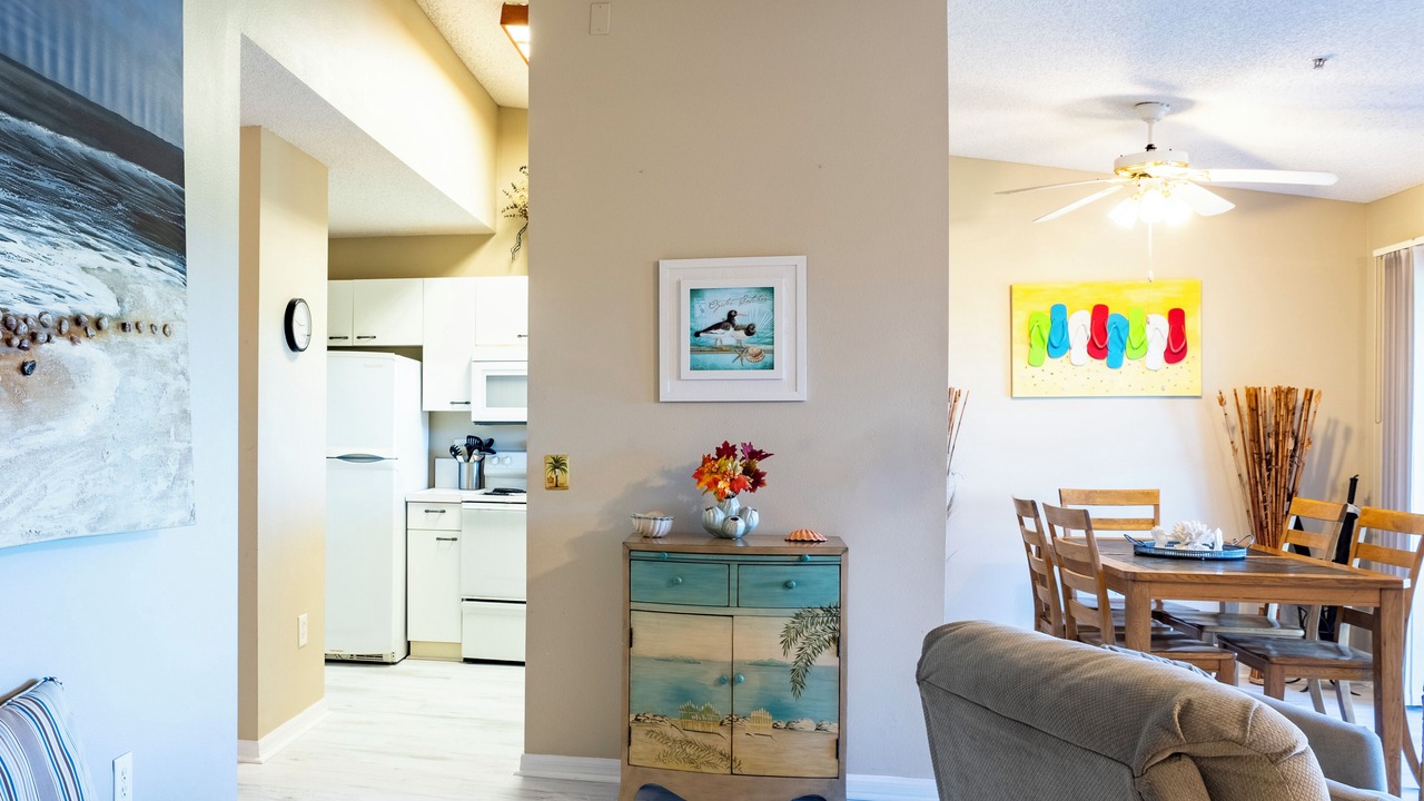 Photo of Livingroom in Holmes Beach