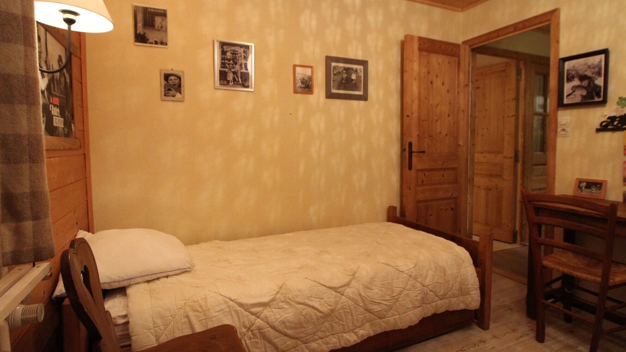 Photo of Bedroom in Les Almes