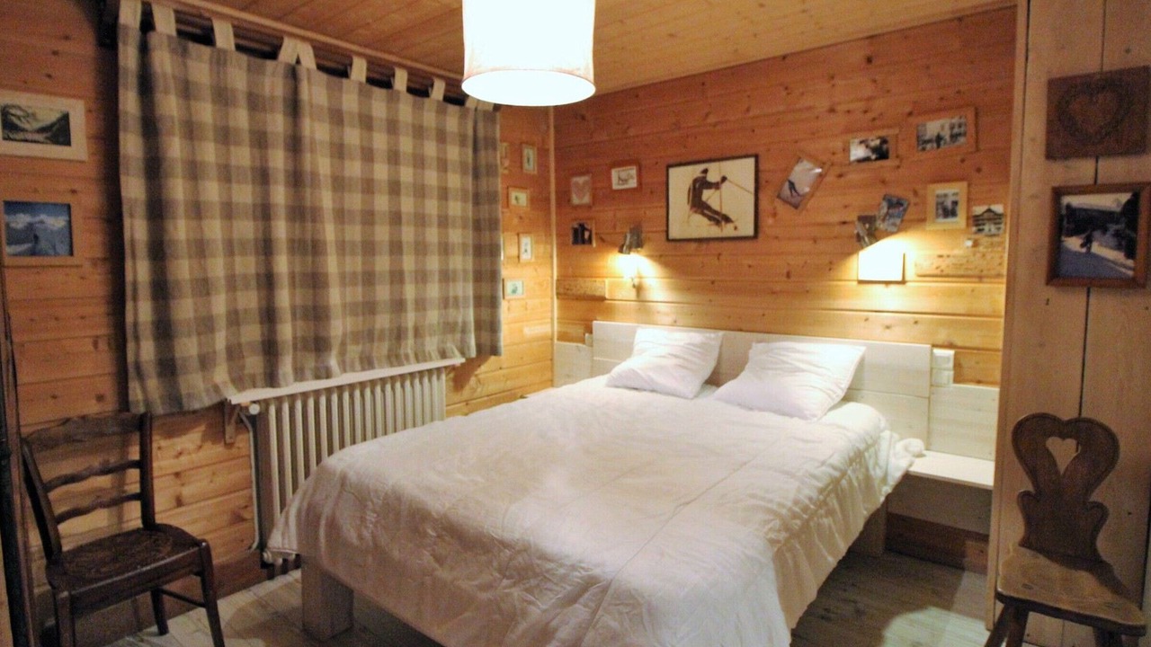 Photo of Bedroom in Les Almes