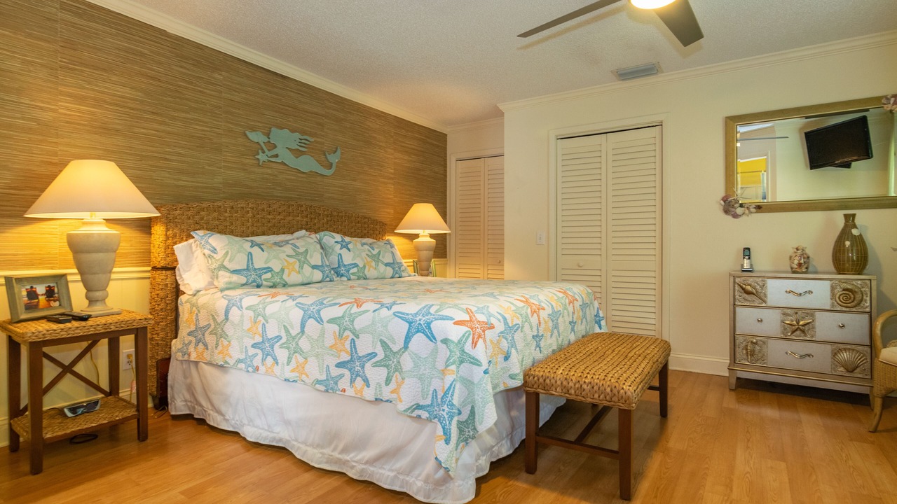 Photo of Bedroom in Ilexhurst