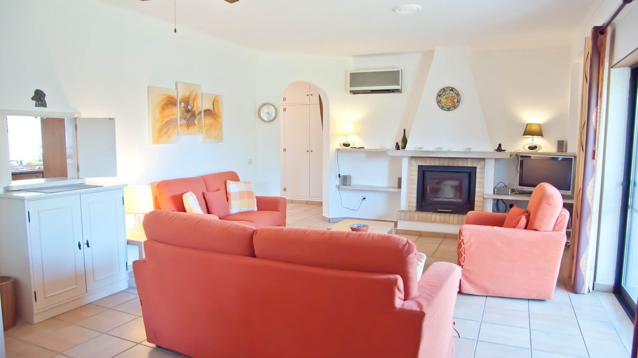 Photo of Livingroom in Alporchinhos