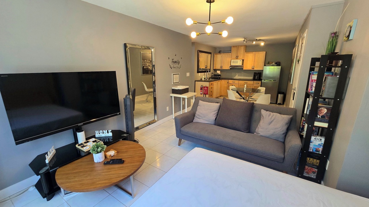 Photo of Livingroom in Newton