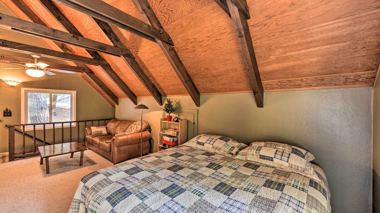 Photo of Bedroom in Pollock Pines