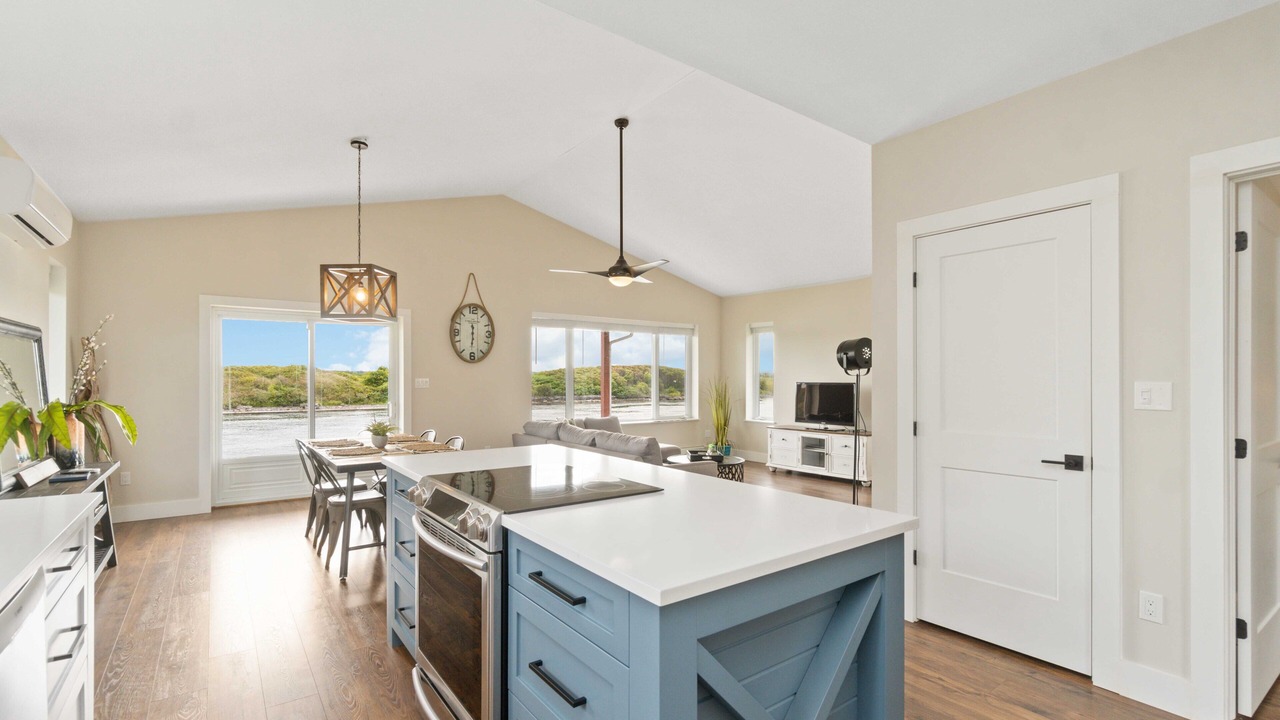 Photo of Kitchen in Edwardsburgh/Cardinal