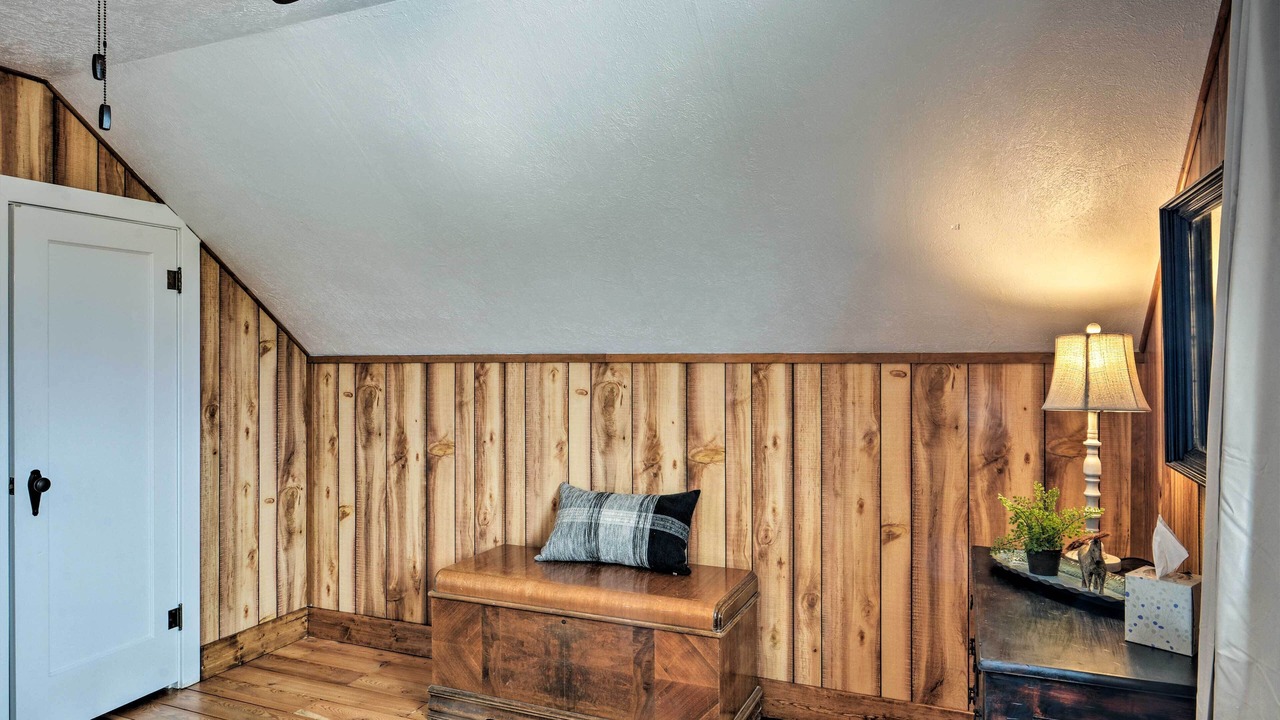 Photo of Bedroom in Grangeville