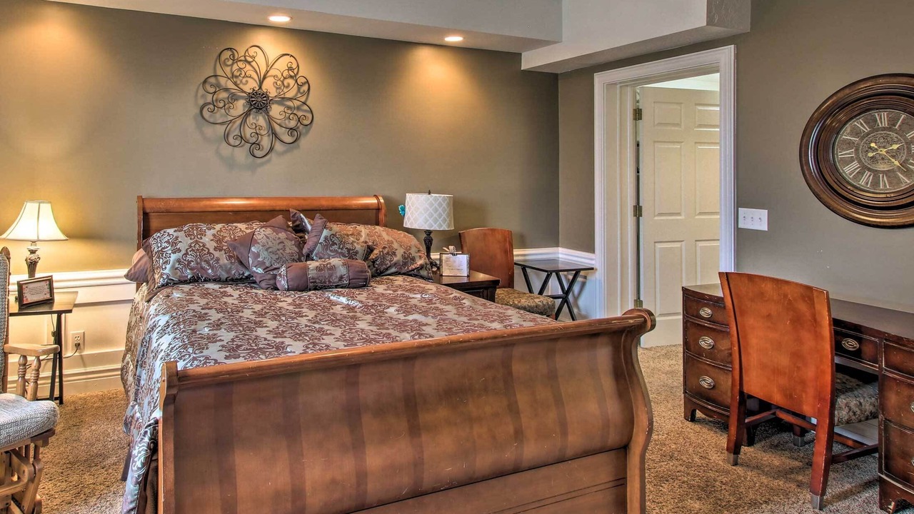 Photo of Bedroom in North Logan