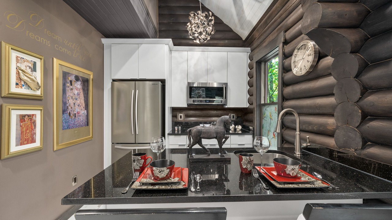 Photo of Kitchen in Logan