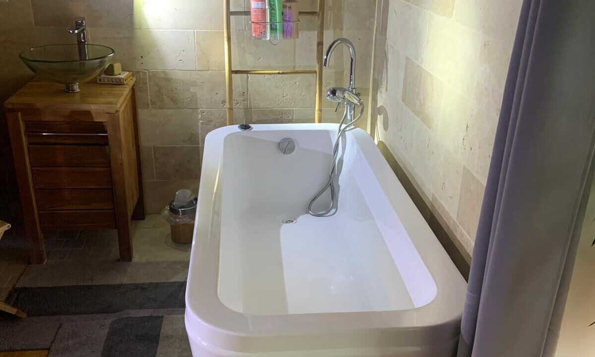 Photo of Bathroom in Hambye