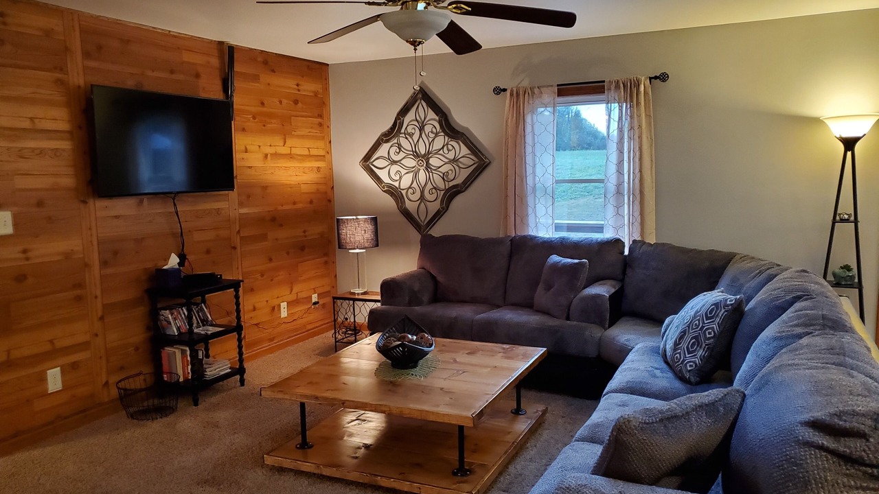 Photo of Bedroom in Murphysboro