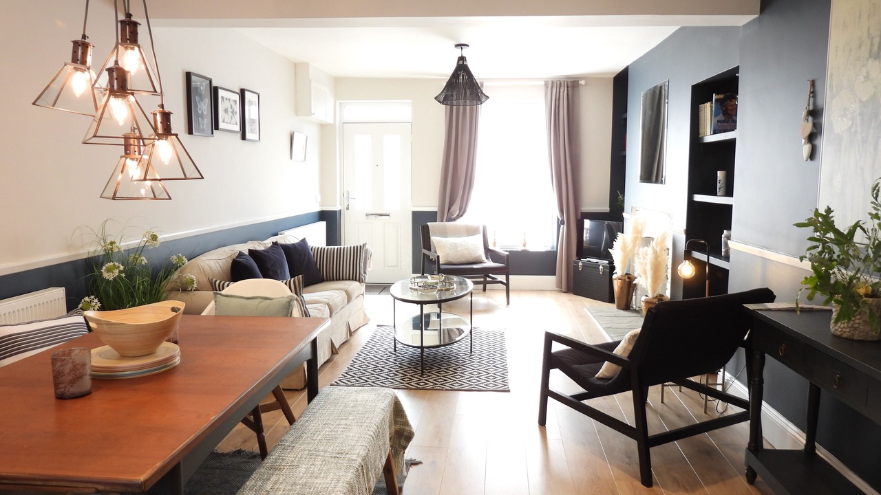 Photo of Livingroom in Cowbridge