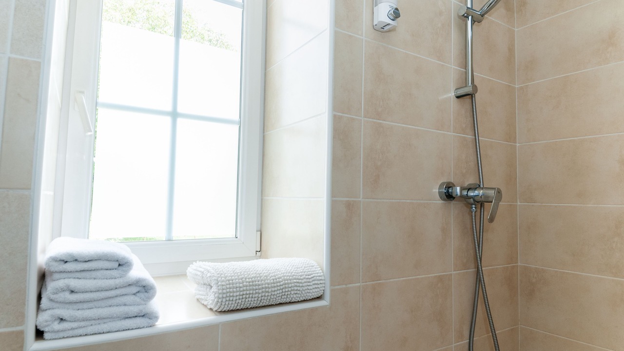 Photo of Bathroom in Isigny-sur-Mer