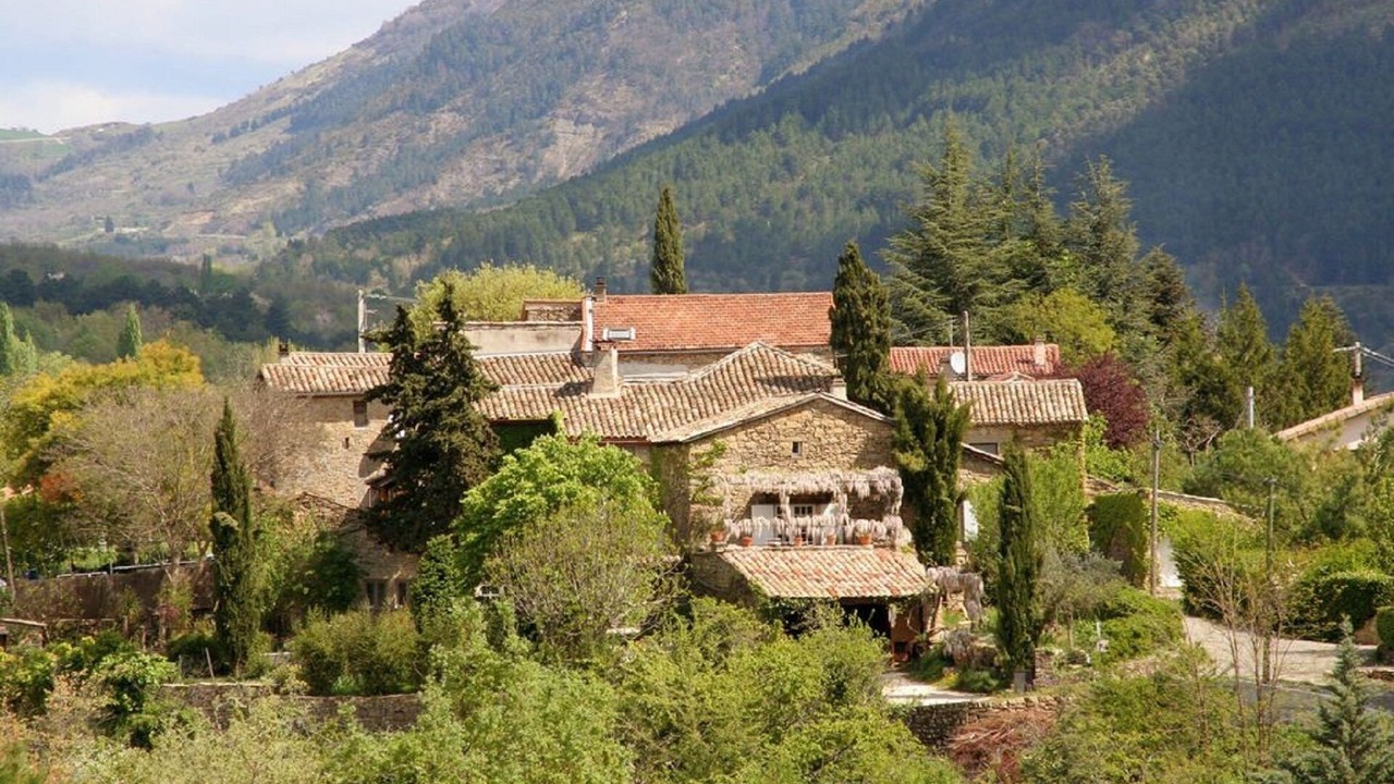 Photo of Outdoor in Vesseaux