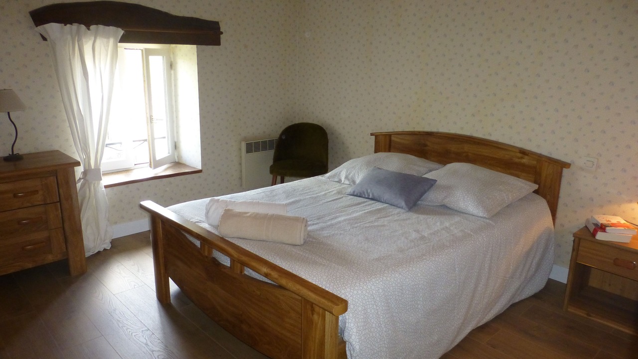 Photo of Bedroom in Maille
