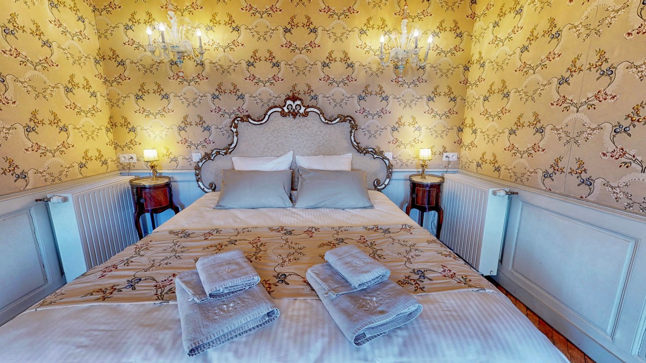 Photo of Bedroom in Falaise