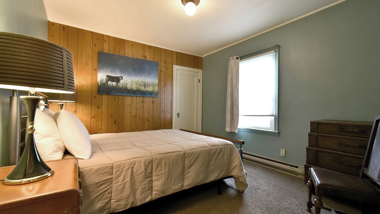 Photo of Bedroom in Harvard