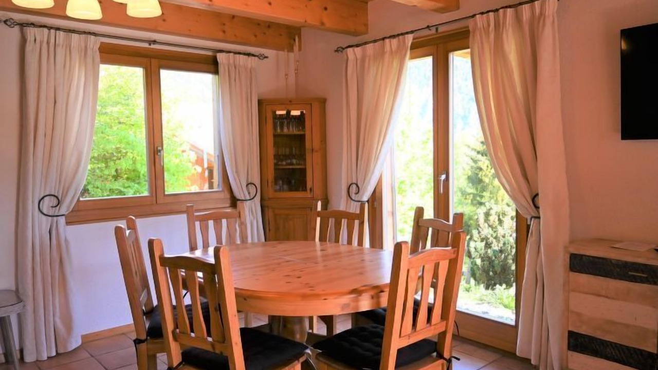 Photo of Bedroom in Chamoson