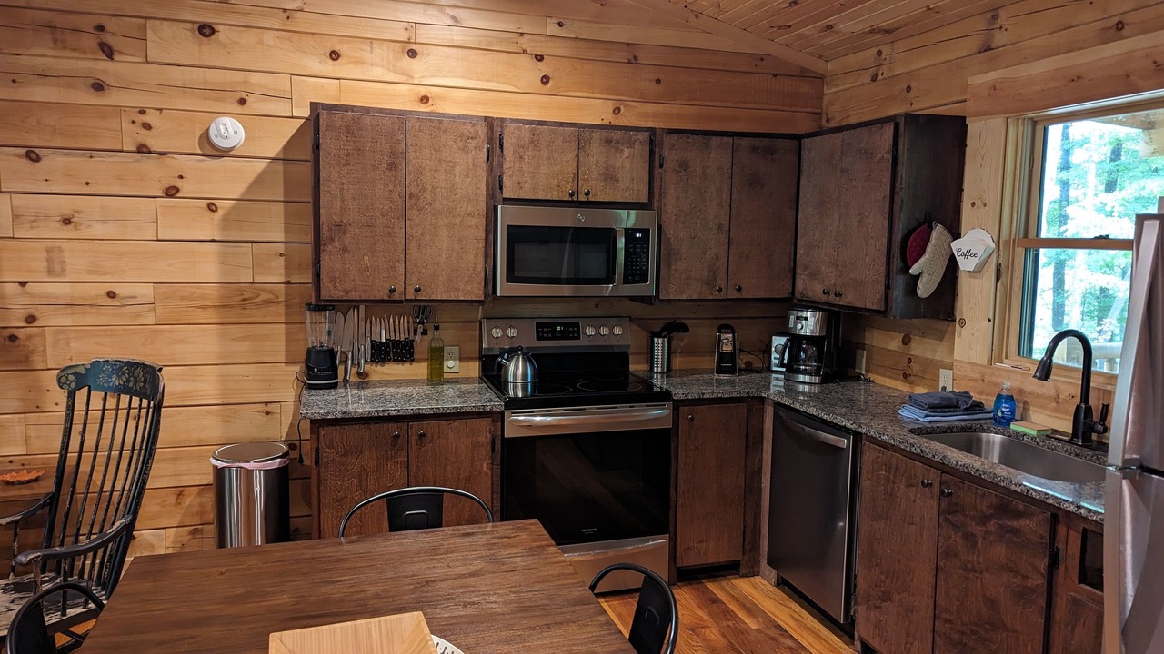 Photo of Bedroom in Laurelville