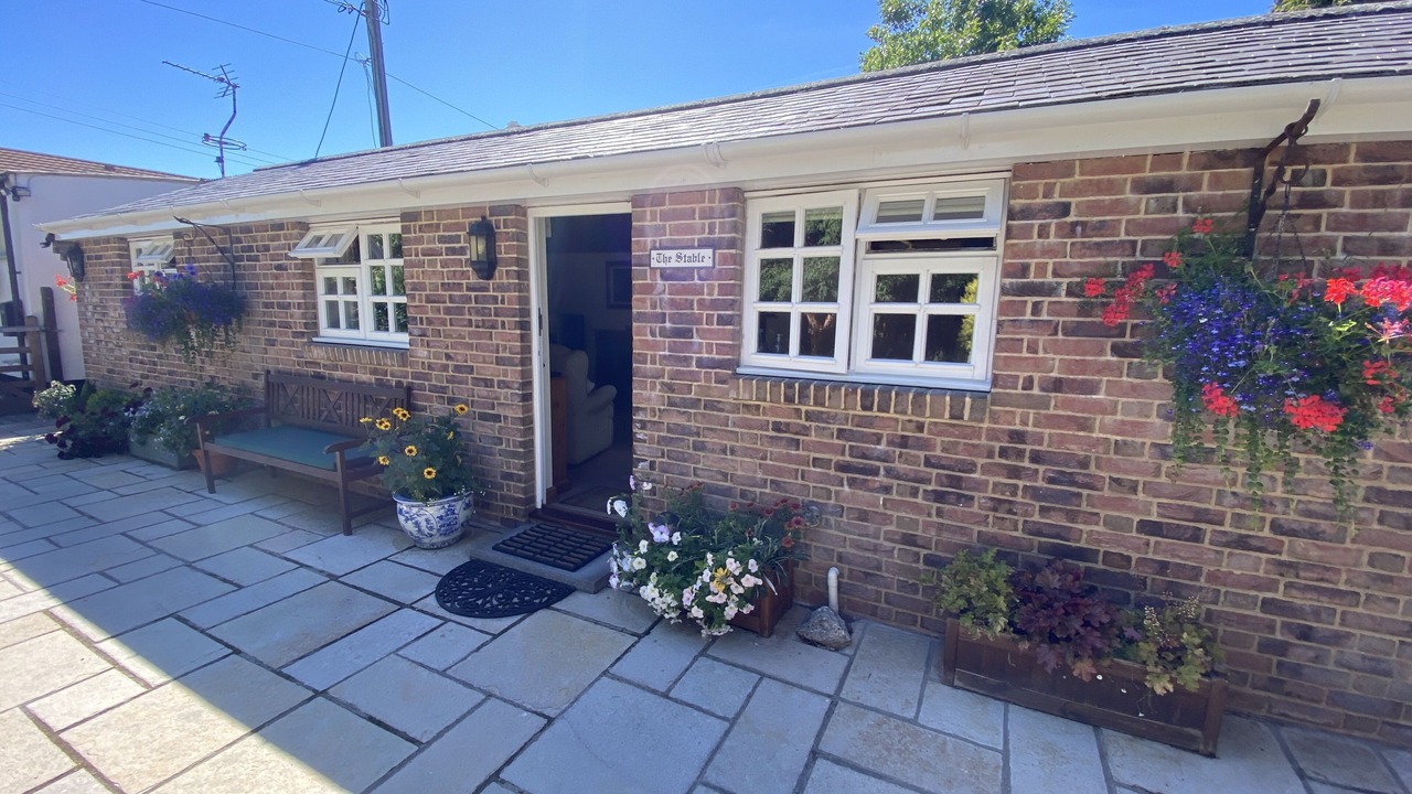 Photo of Patio Balcony in East Knighton