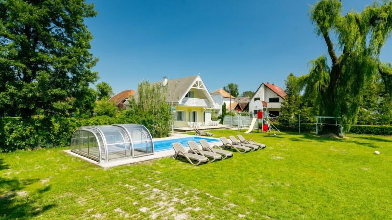 Photo of Others in Balatonmariafurdo