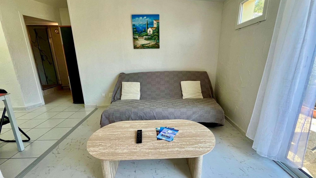 Photo of Livingroom in Luc-sur-Mer