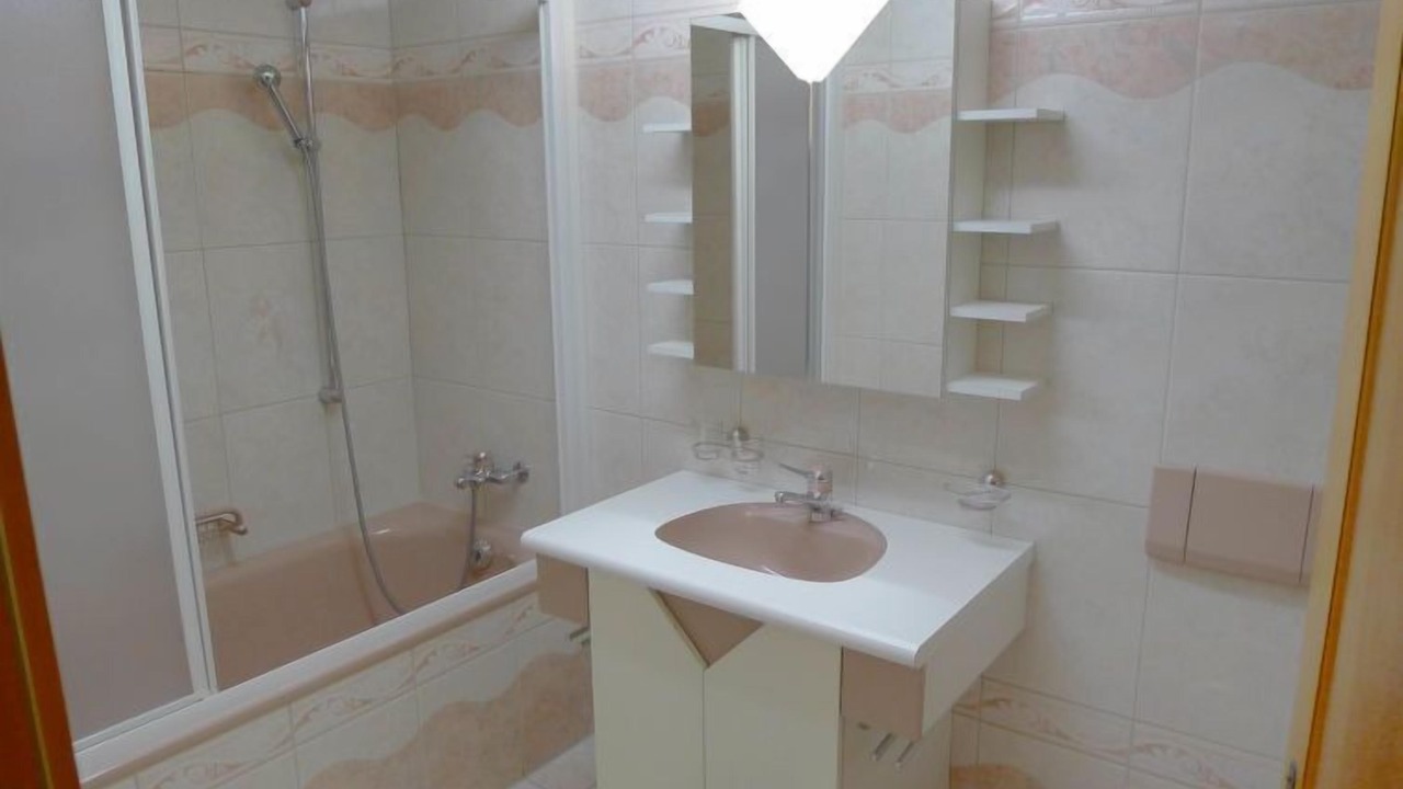 Photo of Bathroom in Graechen