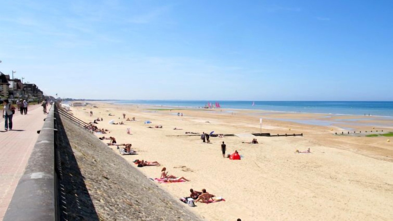 Photo of Others in Merville-Franceville-Plage