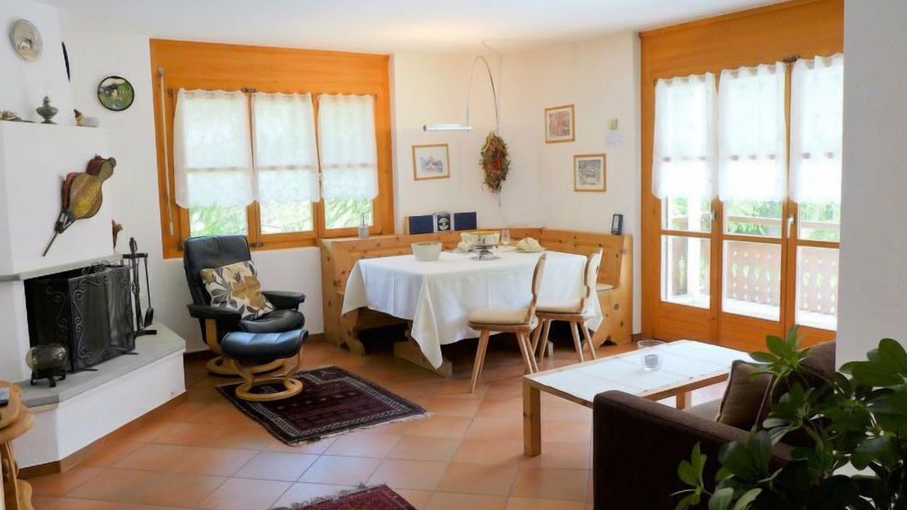 Photo of Livingroom in Maloja
