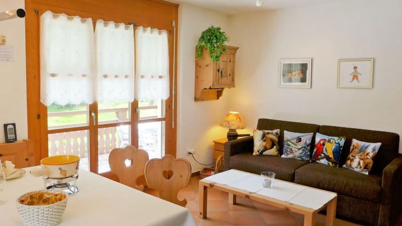 Photo of Livingroom in Maloja