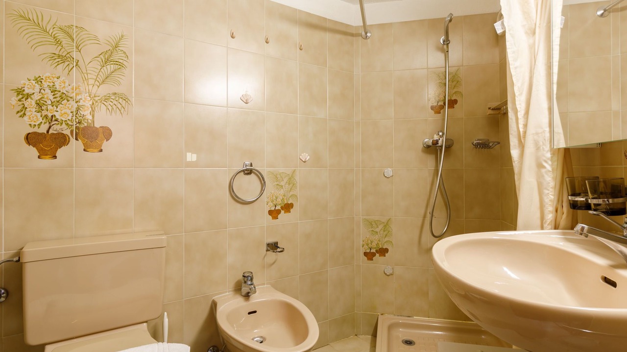 Photo of Bathroom in Surlej