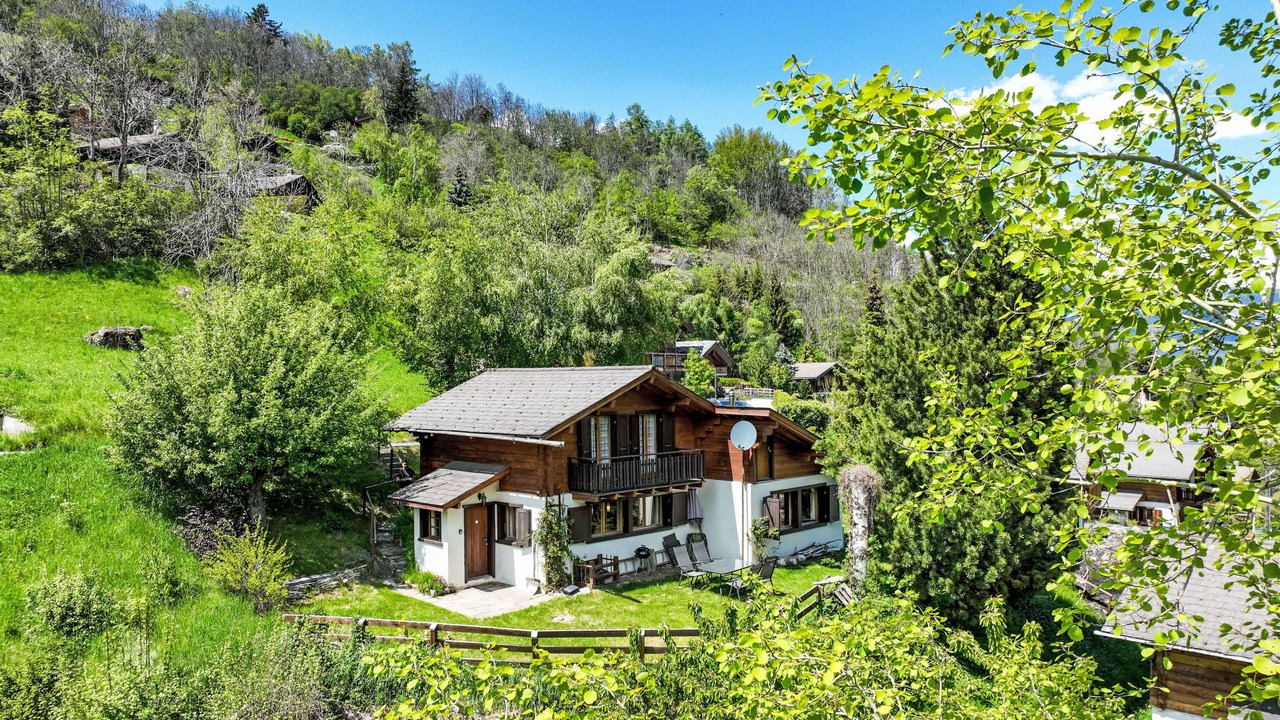 Photo of Outdoor in Saclentse