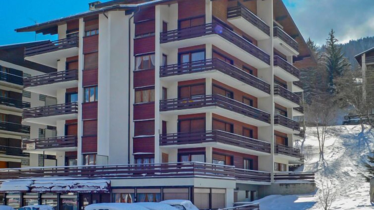 Photo of Outdoor in Saint-Pierre-de-Clages