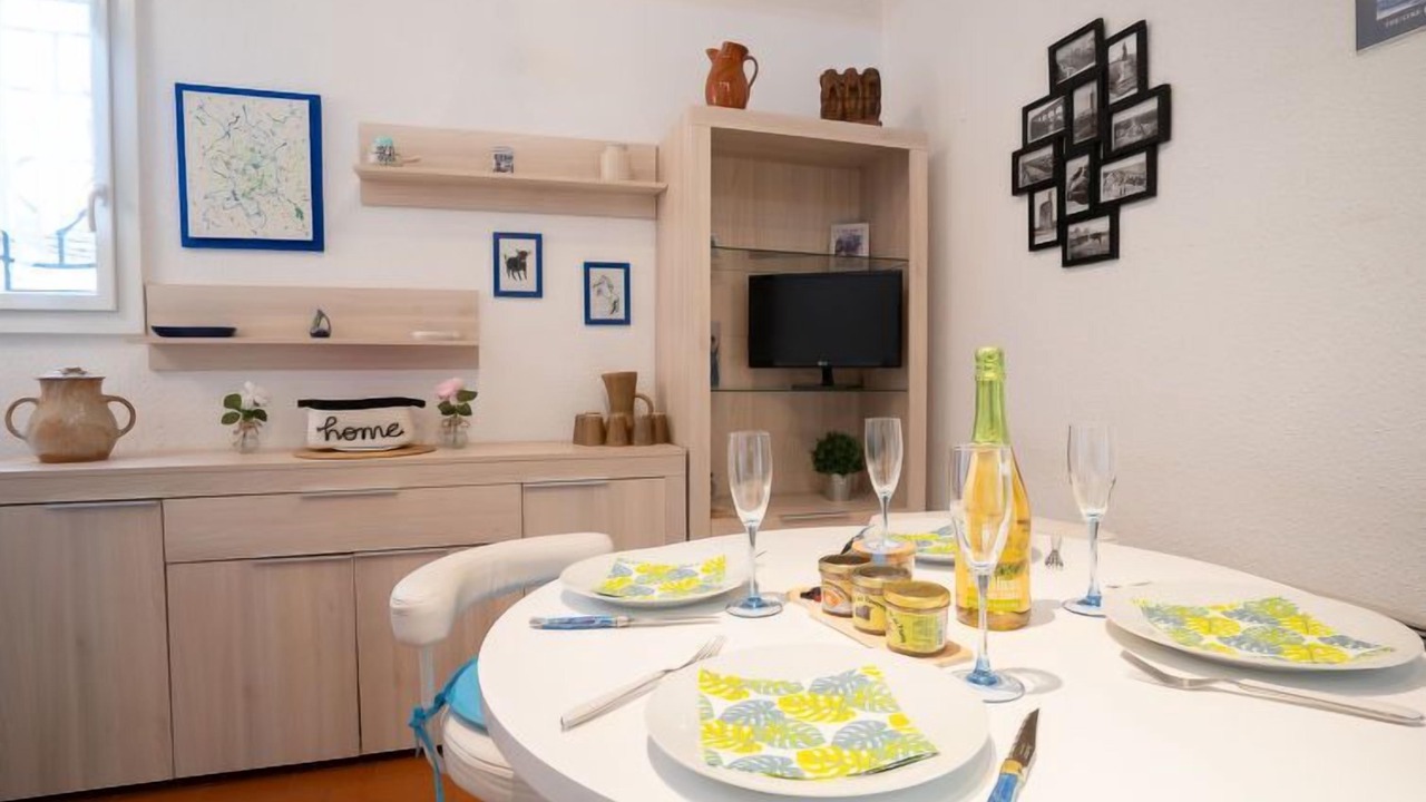 Photo of Bedroom in Le Grau-Du-Roi