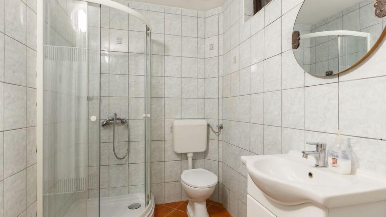 Photo of Bathroom in Vonyarcvashegy