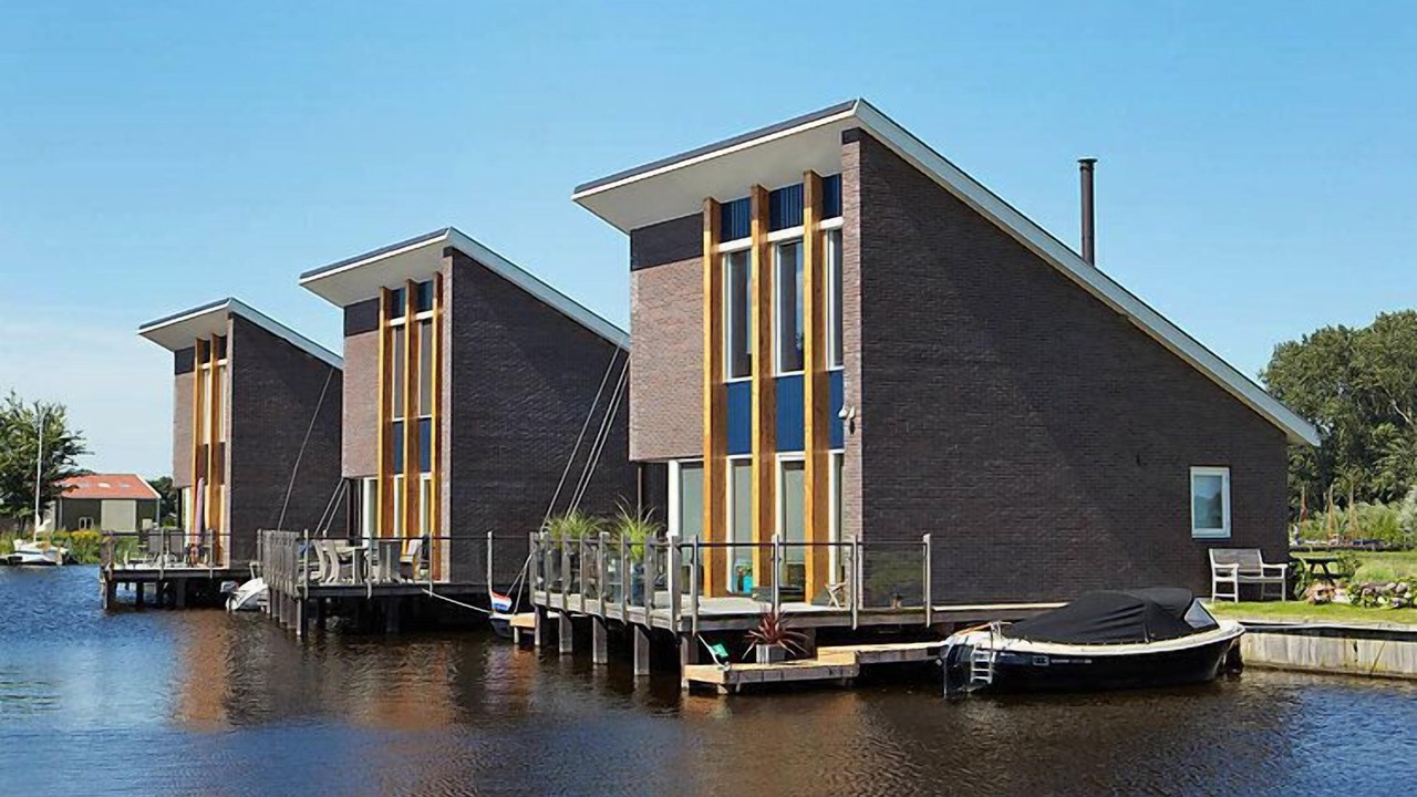 Photo of Others in Uitwellingerga