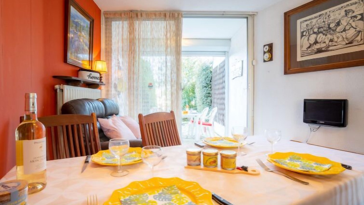 Photo of Bedroom in Le Grau-Du-Roi