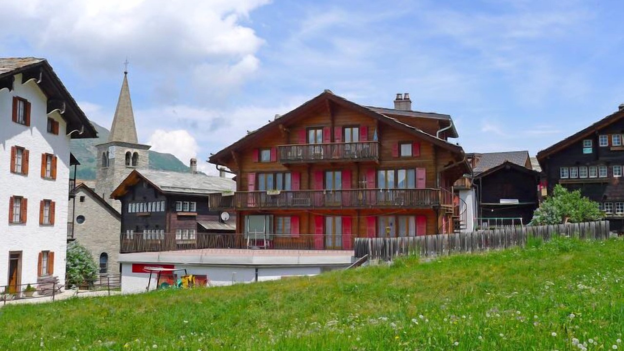 Photo of Others in Graechen